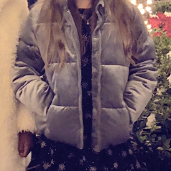 Adorable girls  Gray velvet puffer jacket - Picture 5 of 5